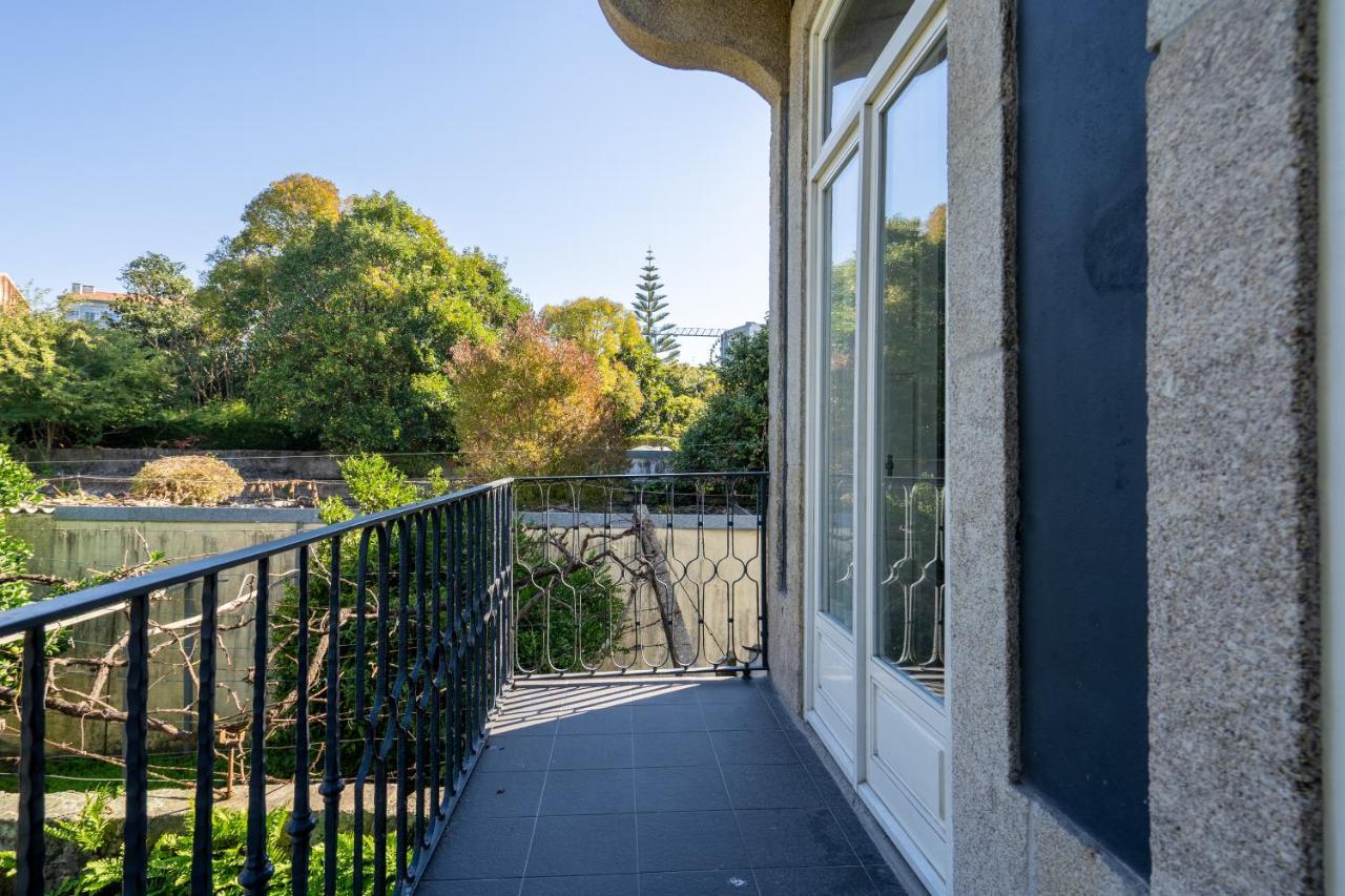 Host Wise - Homely Noble Flats - Garden & Jacuzzi Porto Exterior foto